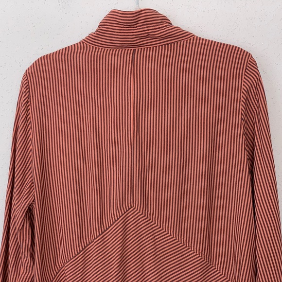 NEW Soft Surroundings Sasha Lagenlook Roll-Tab Sleeve Tunic Top Size L - Picture 11 of 13